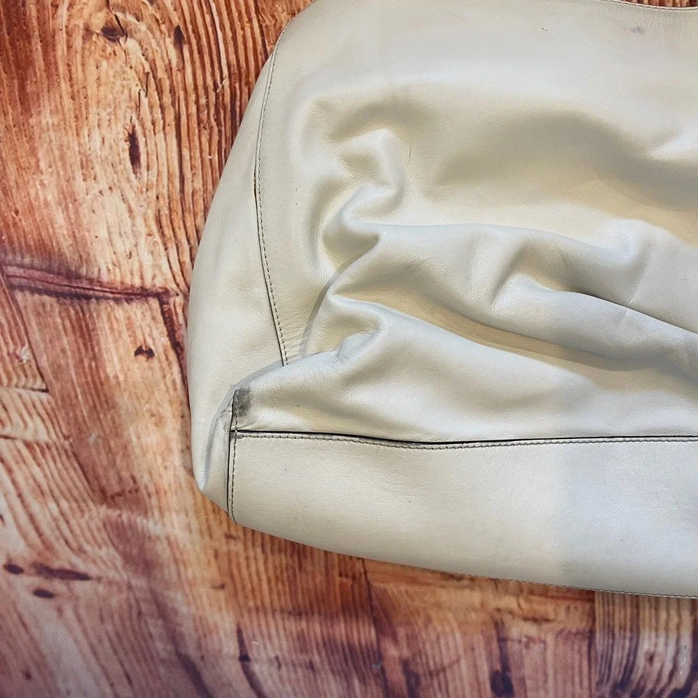 Kate‎ Spade New York Cream Leather Turnlock Tote Bag WhiteIvory Shoulder